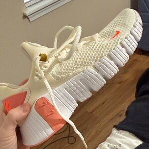 Nike Cream and Coral Athletic Shoes